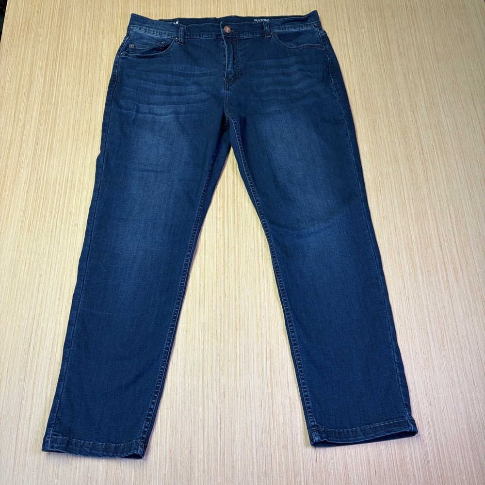 Mugsy Fultons Jeans Mens 38x30 Blue Stretch Denim Straight Leg Comfort Casual